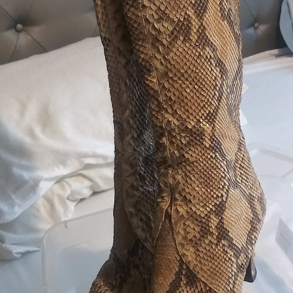 100% Python Boots!